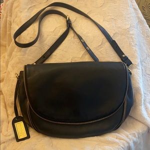 Badgley Mischka Luxury Black Leather Crossbody 🖤